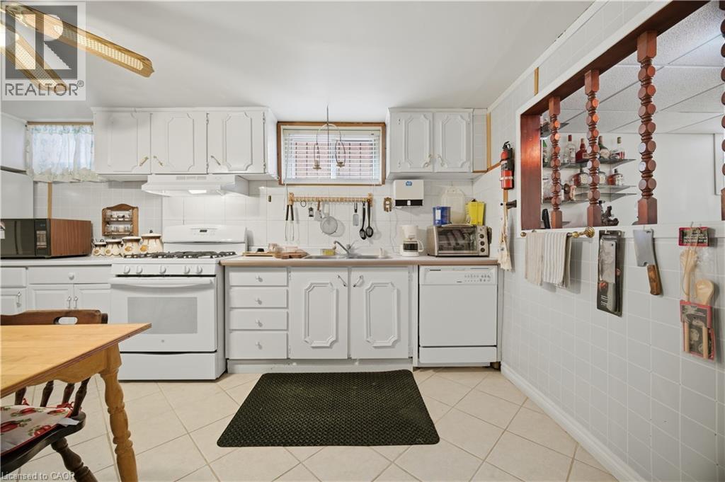 31 Summercrest Drive, Hamilton, Ontario  L8K 6G5 - Photo 34 - 40821626