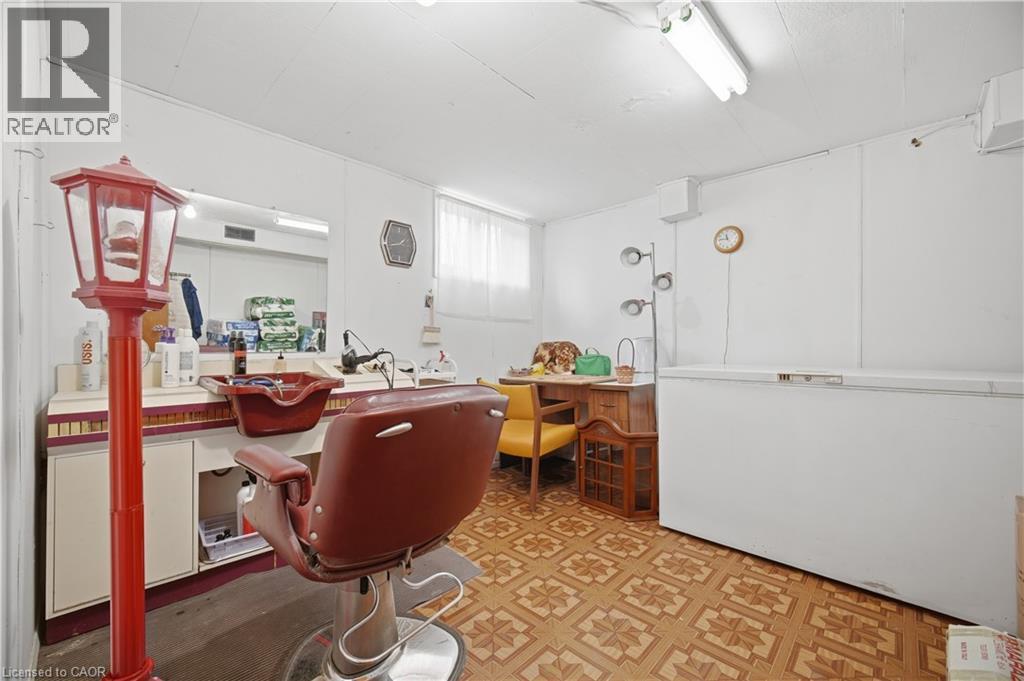 31 Summercrest Drive, Hamilton, Ontario  L8K 6G5 - Photo 42 - 40821626