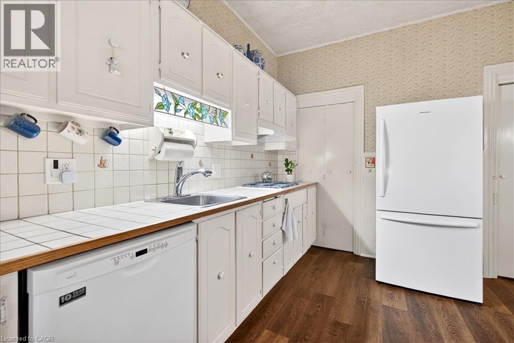 139 Queen Street S, Hamilton, Ontario  L8P 3S3 - Photo 12 - 40821514