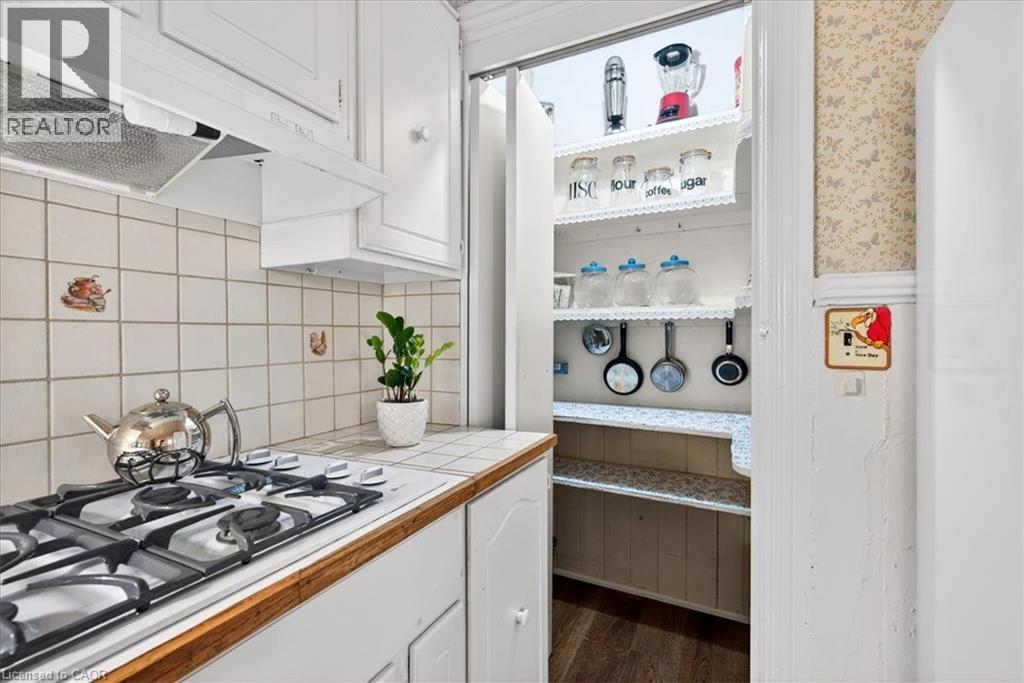 139 Queen Street S, Hamilton, Ontario  L8P 3S3 - Photo 16 - 40821514