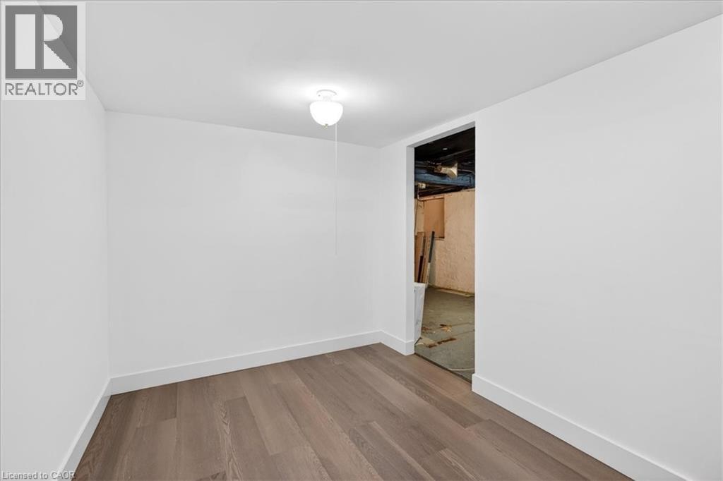 139 Queen Street S, Hamilton, Ontario  L8P 3S3 - Photo 29 - 40821514