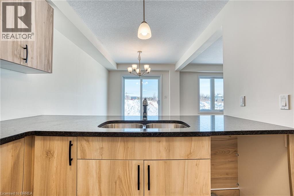 23 Becker Street, Stratford, Ontario  N5A 0L2 - Photo 8 - 40798538