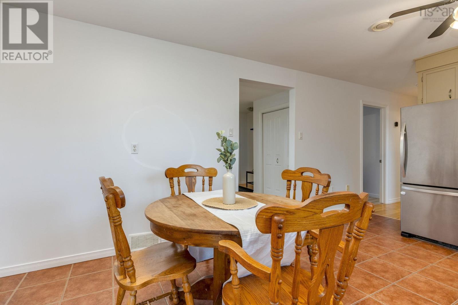 104 Orchard Drive, Middle Sackville, Nova Scotia B4E 3B3 - Photo 10 - 202607403