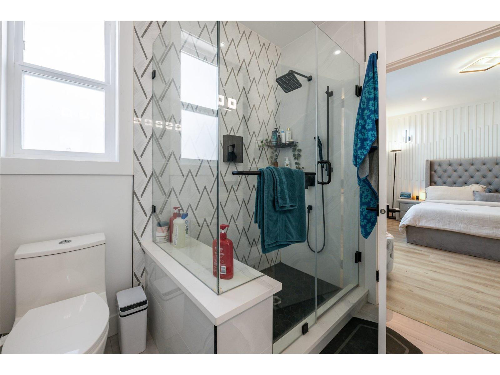 16737 15a Avenue, Surrey, British Columbia  V3S 9X7 - Photo 16 - R3111614