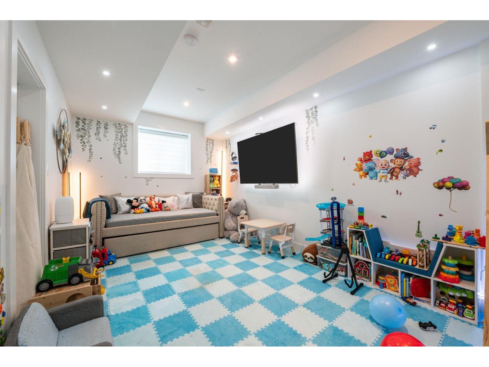 16737 15a Avenue, Surrey, British Columbia  V3S 9X7 - Photo 22 - R3111614