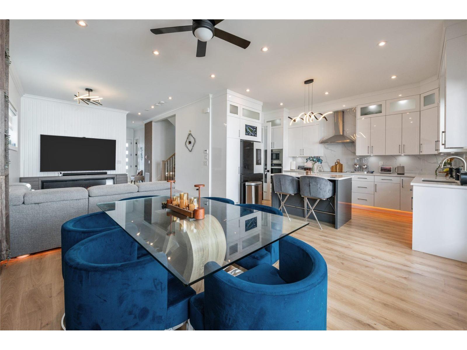 16737 15a Avenue, Surrey, British Columbia  V3S 9X7 - Photo 7 - R3111614