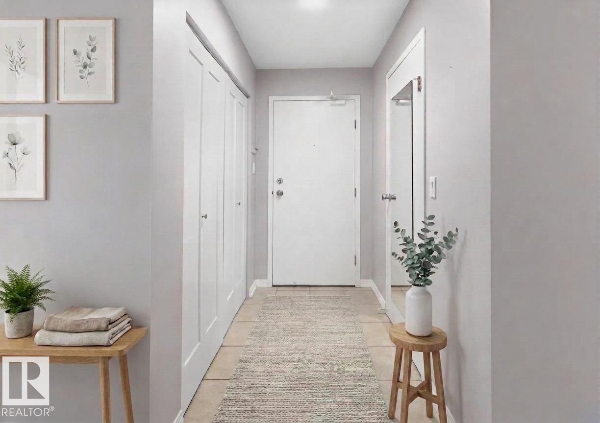 #504 10015 119 St Nw, Edmonton, Alberta  T5K 1Y7 - Photo 3 - E4477169