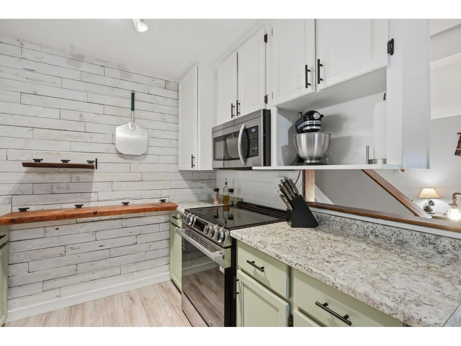 5565 Webster Road, Sardis South, Chilliwack, British Columbia  V2R 4P6 - Photo 11 - R3112580