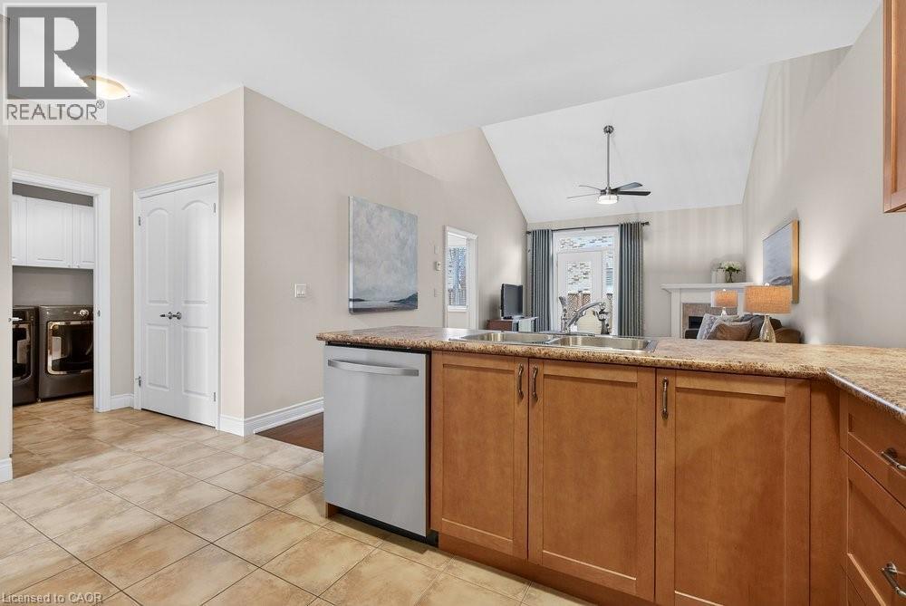 2120 Itabashi Way Unit# 157, Burlington, Ontario  L7M 0V3 - Photo 18 - 40818344