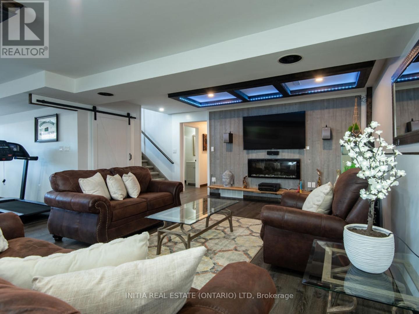 4011 Englehart Drive, Petrolia, Ontario  N0N 1R0 - Photo 25 - X13012556