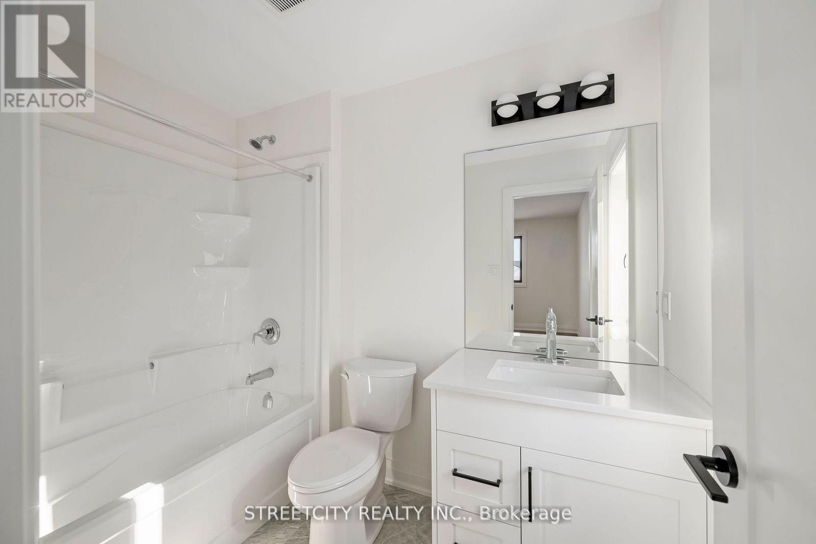 6354 Old Garrison Boulevard, London South, Ontario  N6P 0H3 - Photo 27 - X13012602