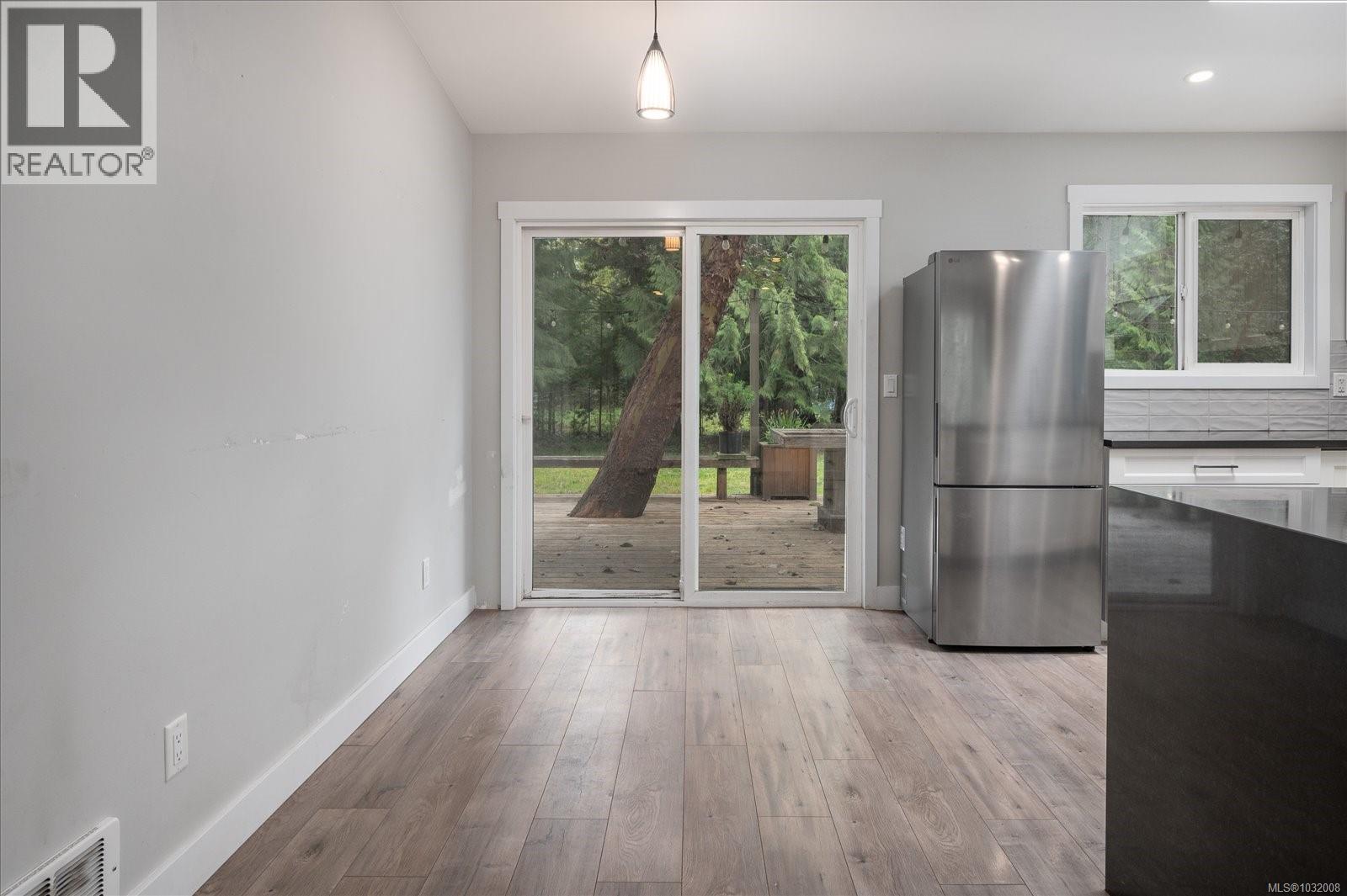 840 Mary Rd, Gabriola Island, British Columbia  V0R 1X3 - Photo 9 - 1032008