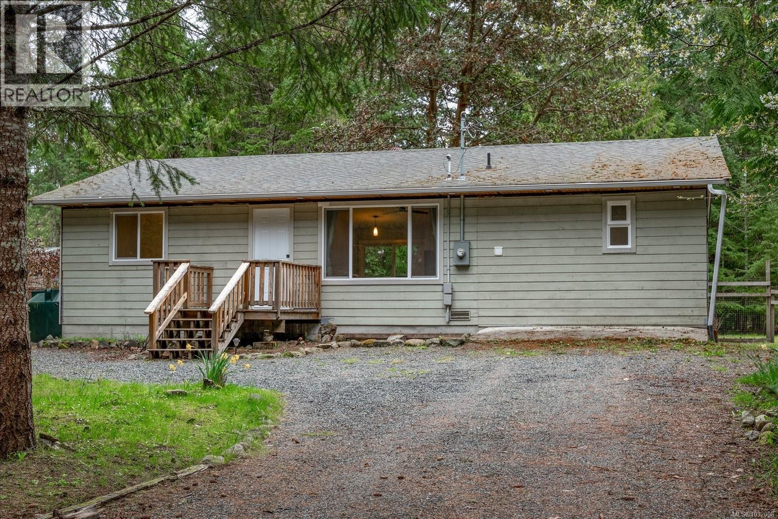 840 Mary Rd, Gabriola Island, British Columbia  V0R 1X3 - Photo 37 - 1032008