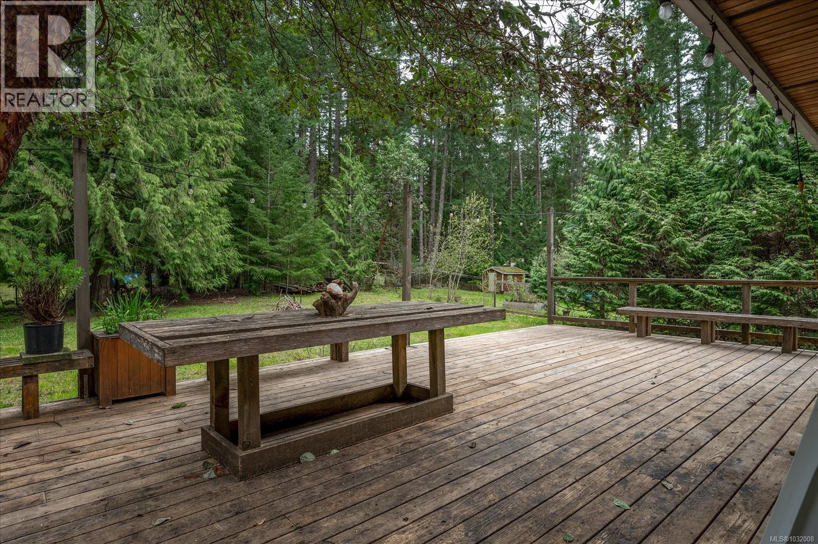 840 Mary Rd, Gabriola Island, British Columbia  V0R 1X3 - Photo 11 - 1032008