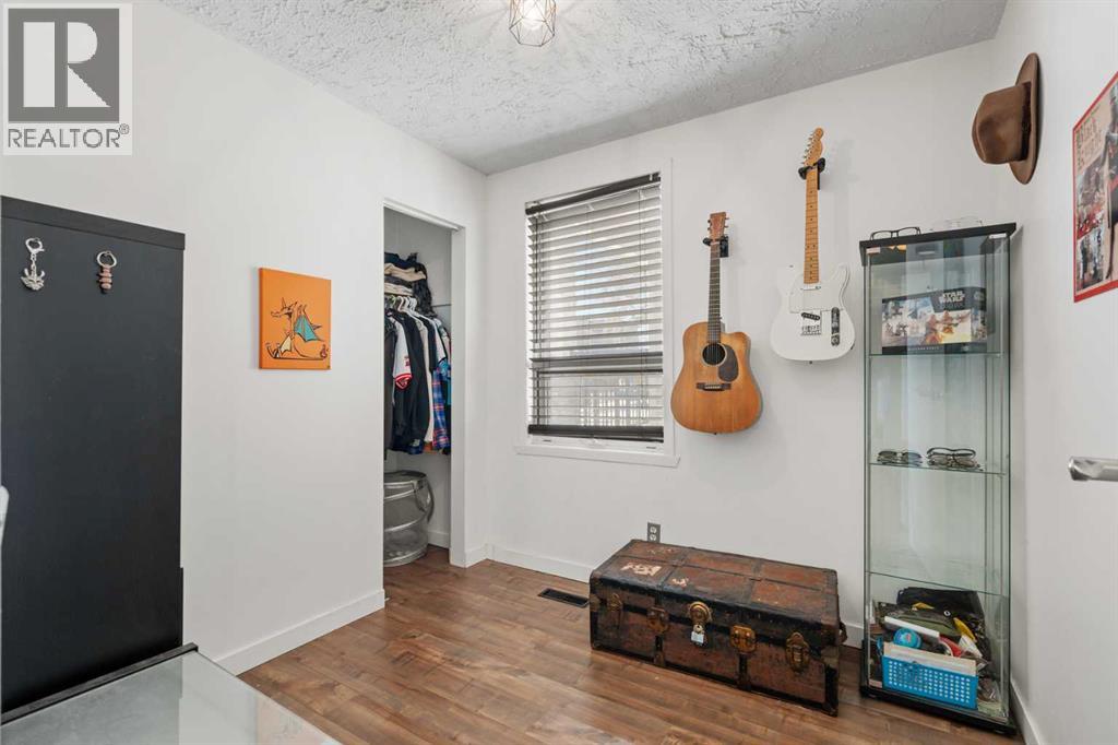 224 20 Avenue, Calgary, Alberta  T2E 1P9 - Photo 6 - A2290040