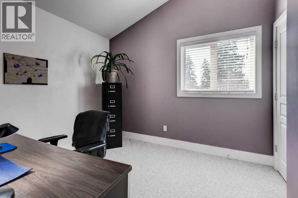 703 52 Avenue SW, Calgary, Alberta  T2V 0B6 - Photo 18 - A2299270