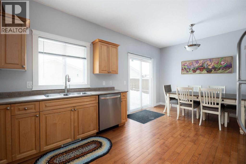 209 Pickles Crescent, Fort Mcmurray, Alberta  T9K 2T7 - Photo 9 - A2288698