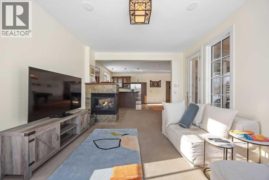 8 Grandarches Bay, Rural Rocky View County, Alberta  T3Z 0A7 - Photo 34 - A2300513