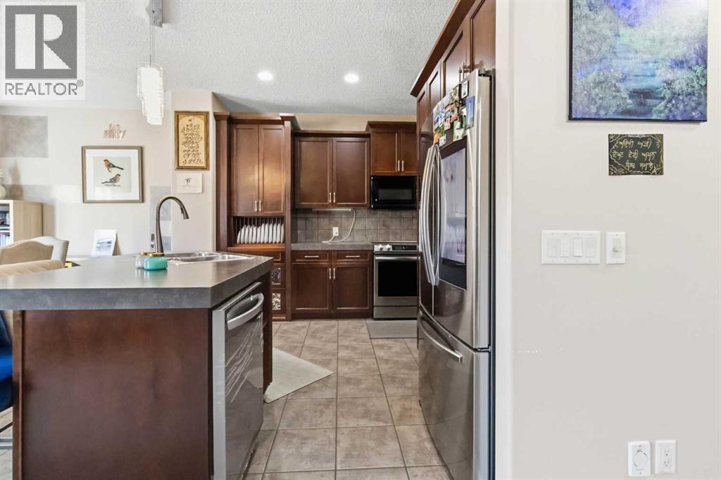 19 Saddleland Drive, Calgary, Alberta  T3J 5J3 - Photo 14 - A2301028