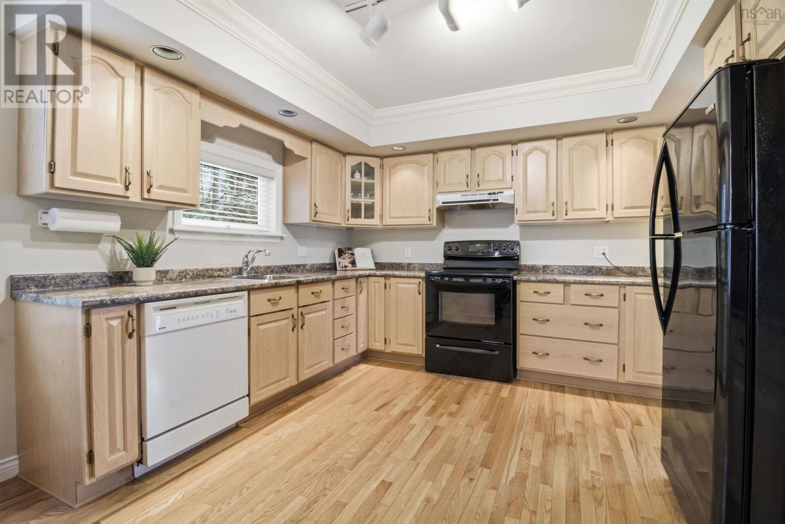 270 Ridgevale Drive, Bedford, Nova Scotia  B4A 3Z3 - Photo 5 - 202607659