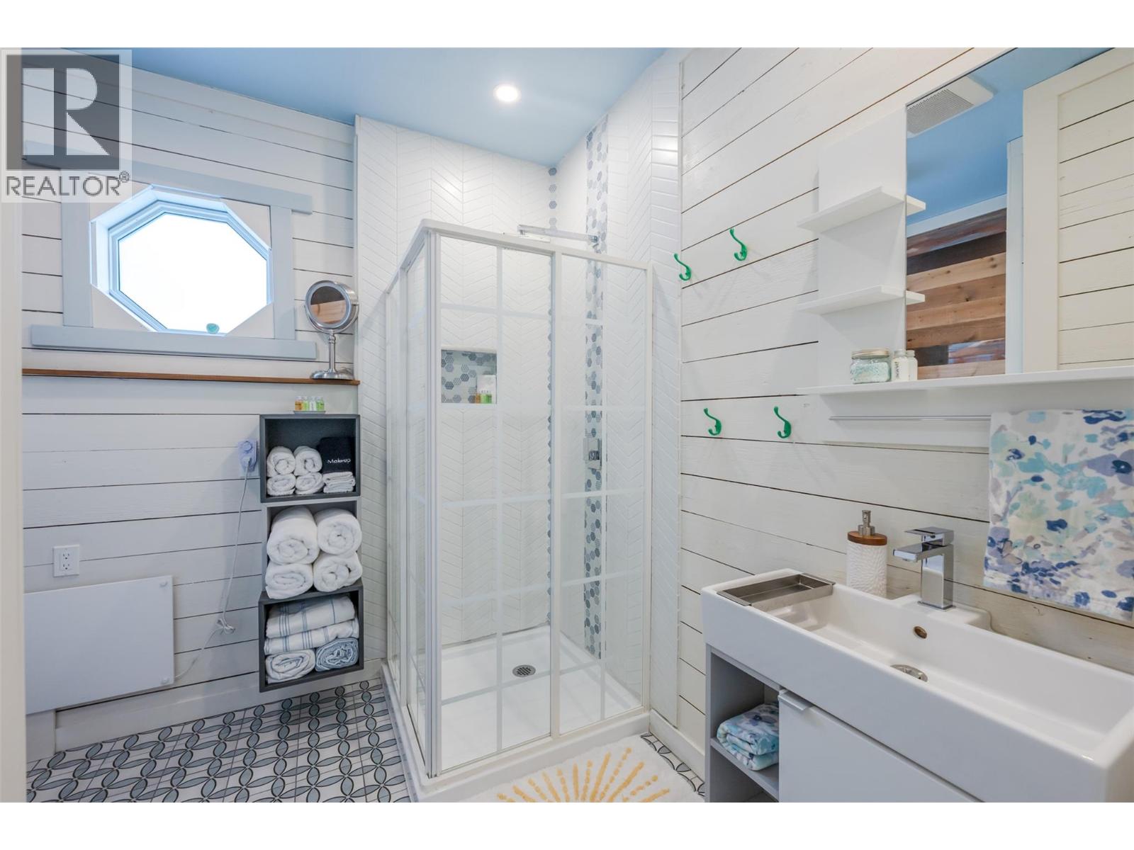 100 HUTH Avenue Penticton Photo 63