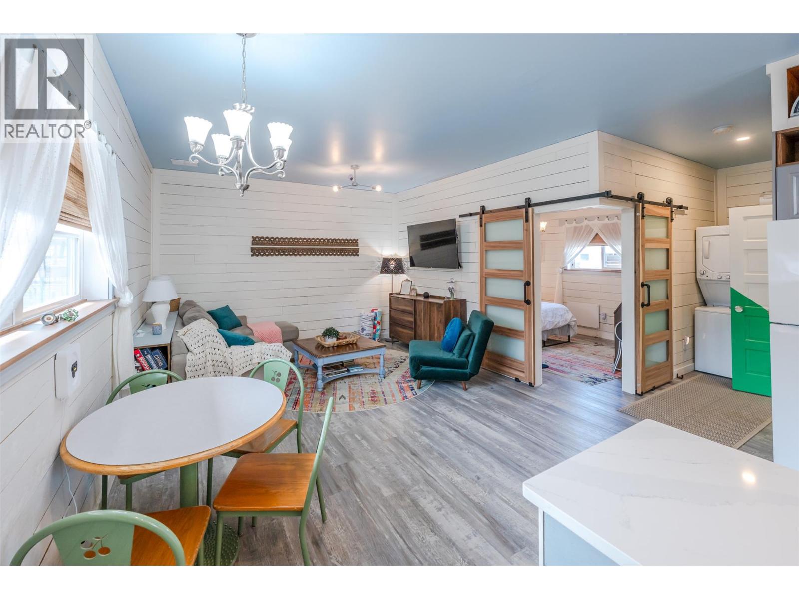 100 HUTH Avenue Penticton Photo 47