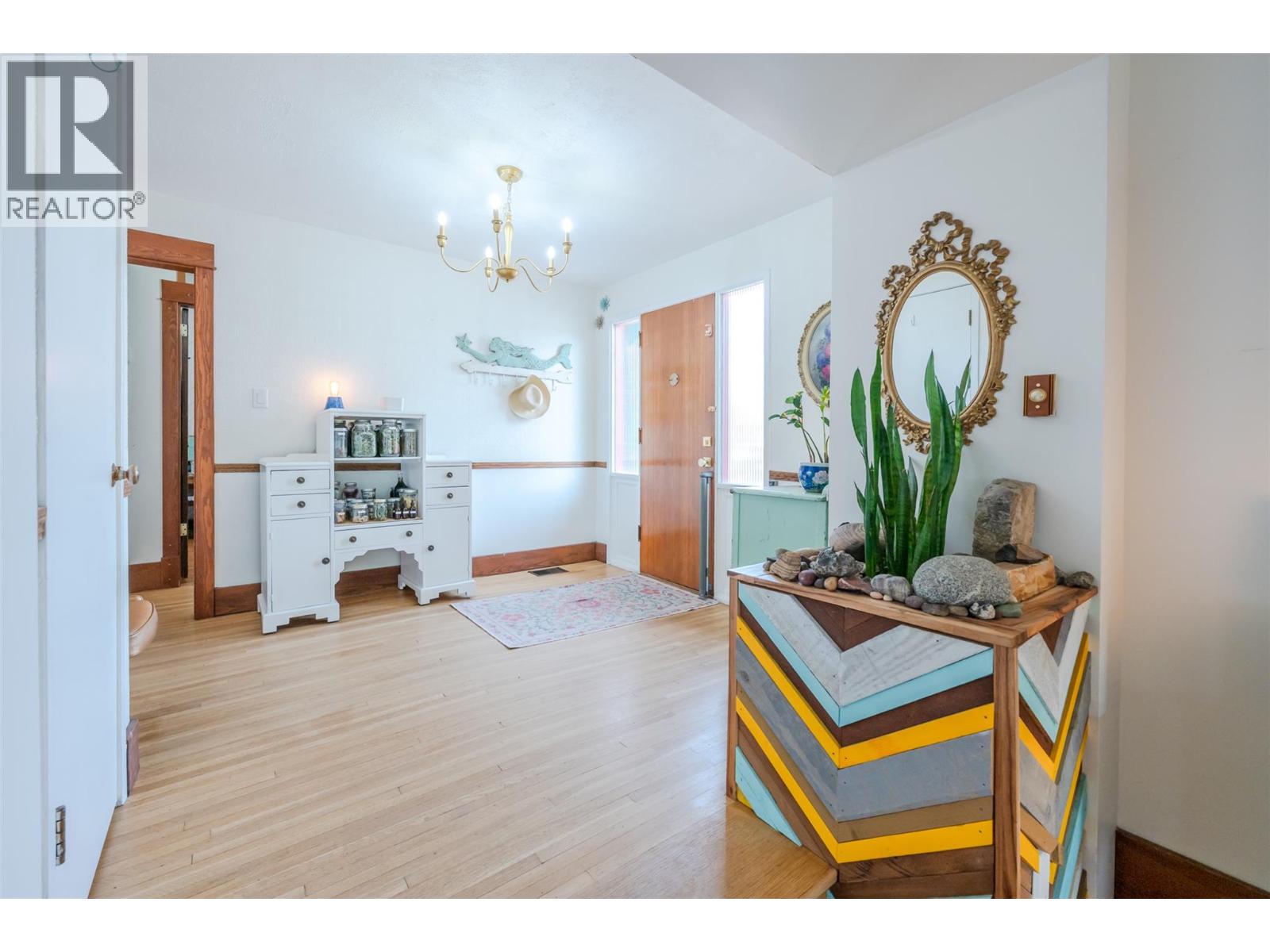 100 HUTH Avenue Penticton Photo 12