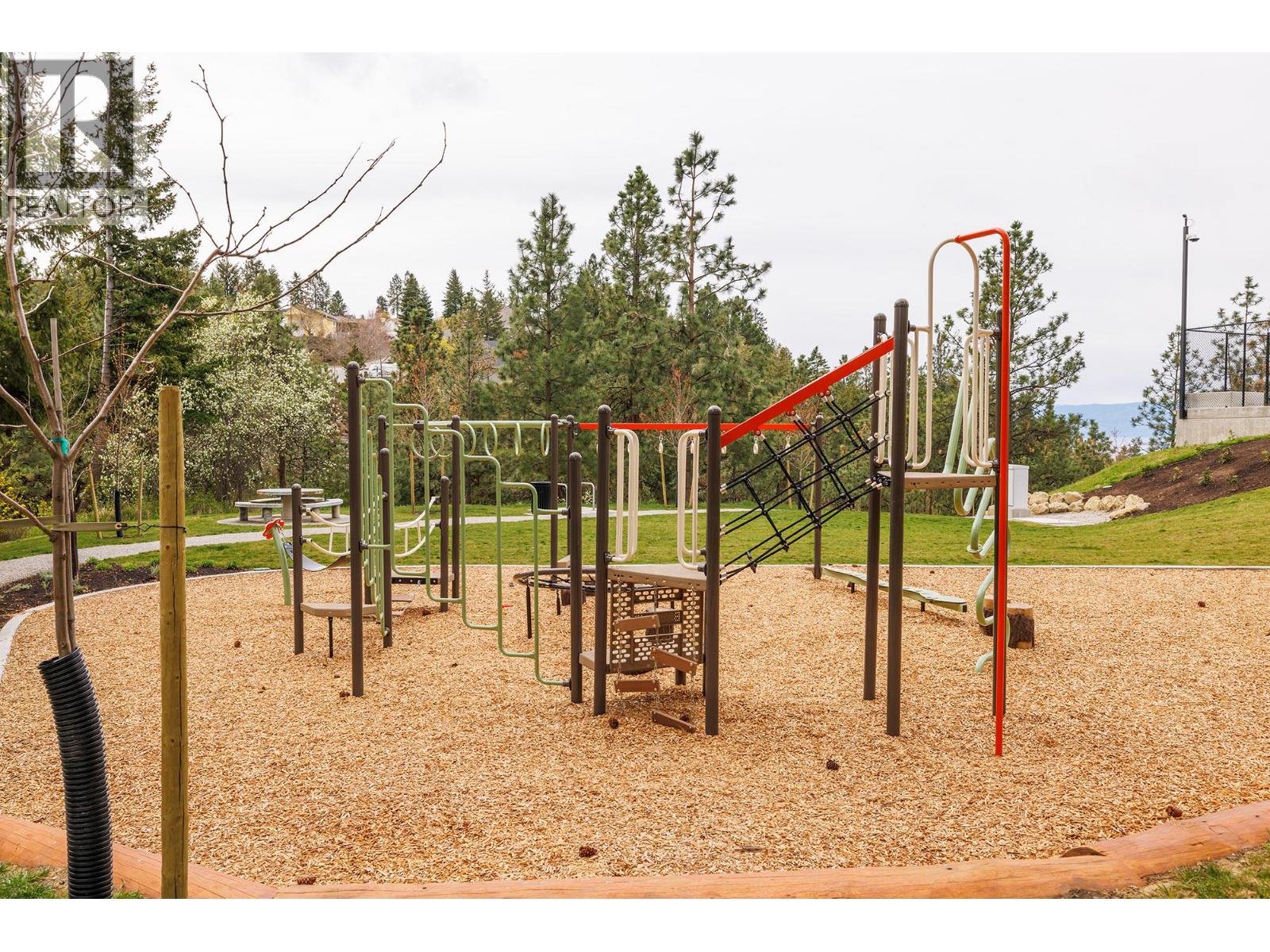 2321 Lillooet Crescent, Kelowna, British Columbia  V1V 1T1 - Photo 38 - 10383726