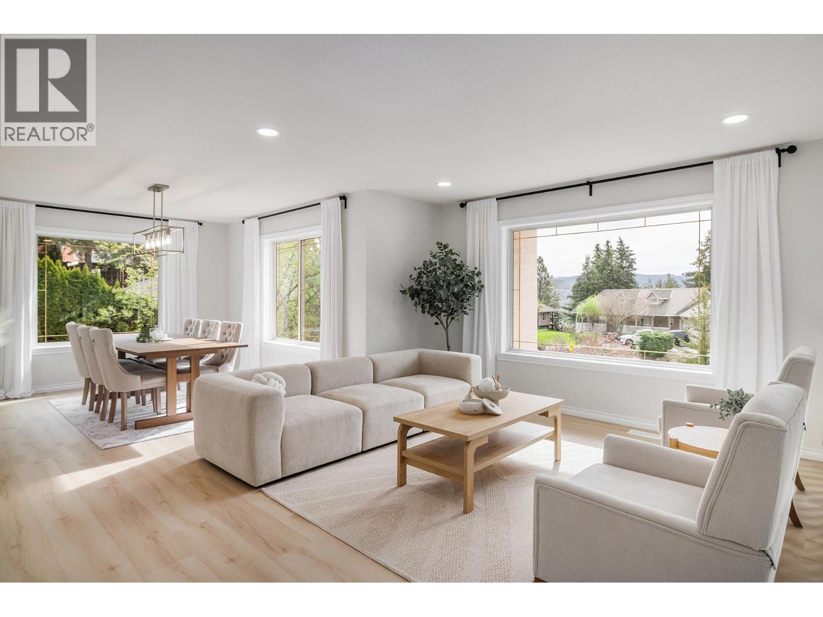 2321 Lillooet Crescent, Kelowna, British Columbia  V1V 1T1 - Photo 2 - 10383726