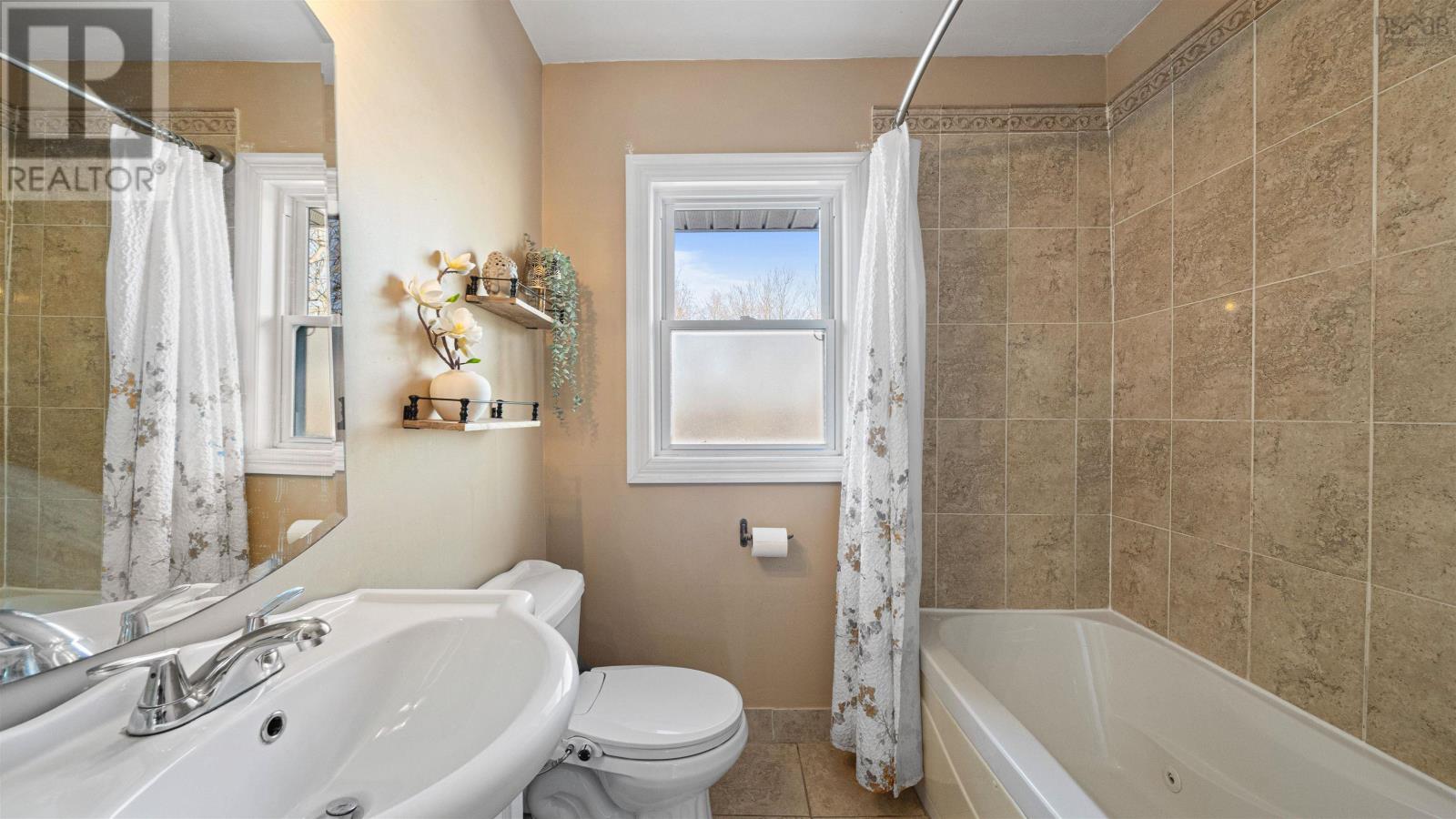 4 And 4a Chestnut Lane, Dartmouth, Nova Scotia  B2Y 3X2 - Photo 29 - 202607799