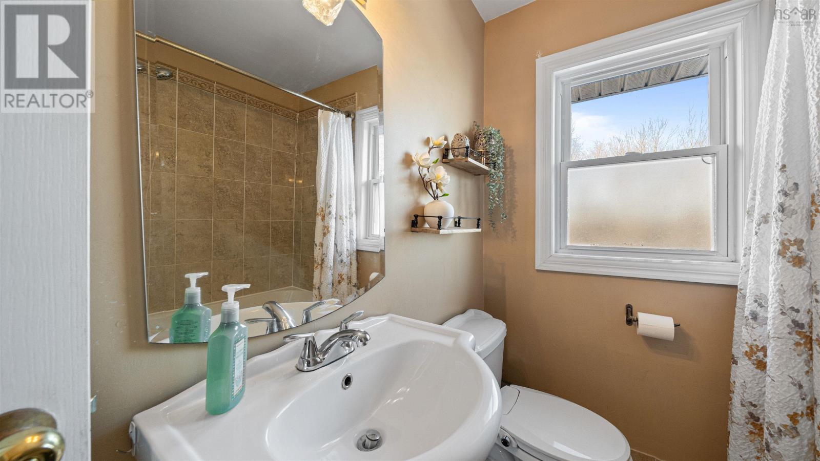 4 And 4a Chestnut Lane, Dartmouth, Nova Scotia  B2Y 3X2 - Photo 30 - 202607799