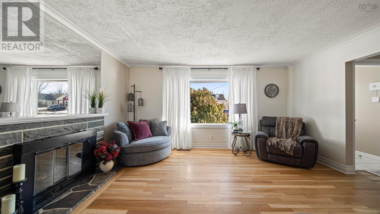 4 And 4a Chestnut Lane, Dartmouth, Nova Scotia  B2Y 3X2 - Photo 6 - 202607799