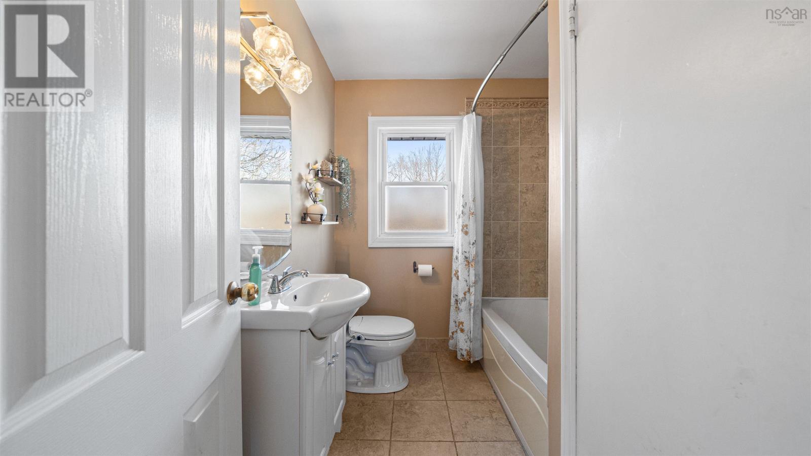 4 And 4a Chestnut Lane, Dartmouth, Nova Scotia  B2Y 3X2 - Photo 28 - 202607799