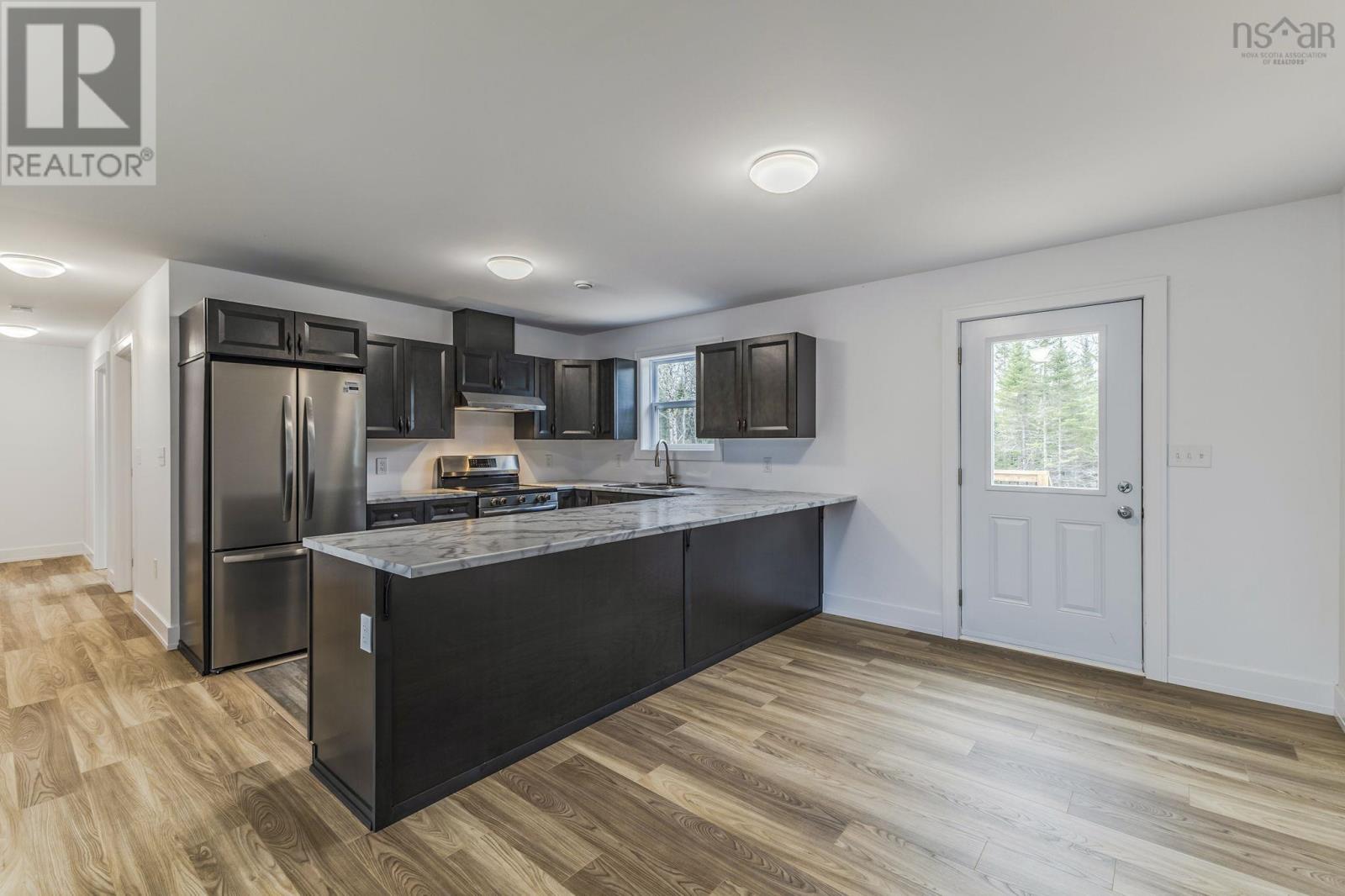 47 Maloney Road, Admiral Rock, Nova Scotia  B0N 2H0 - Photo 8 - 202523960