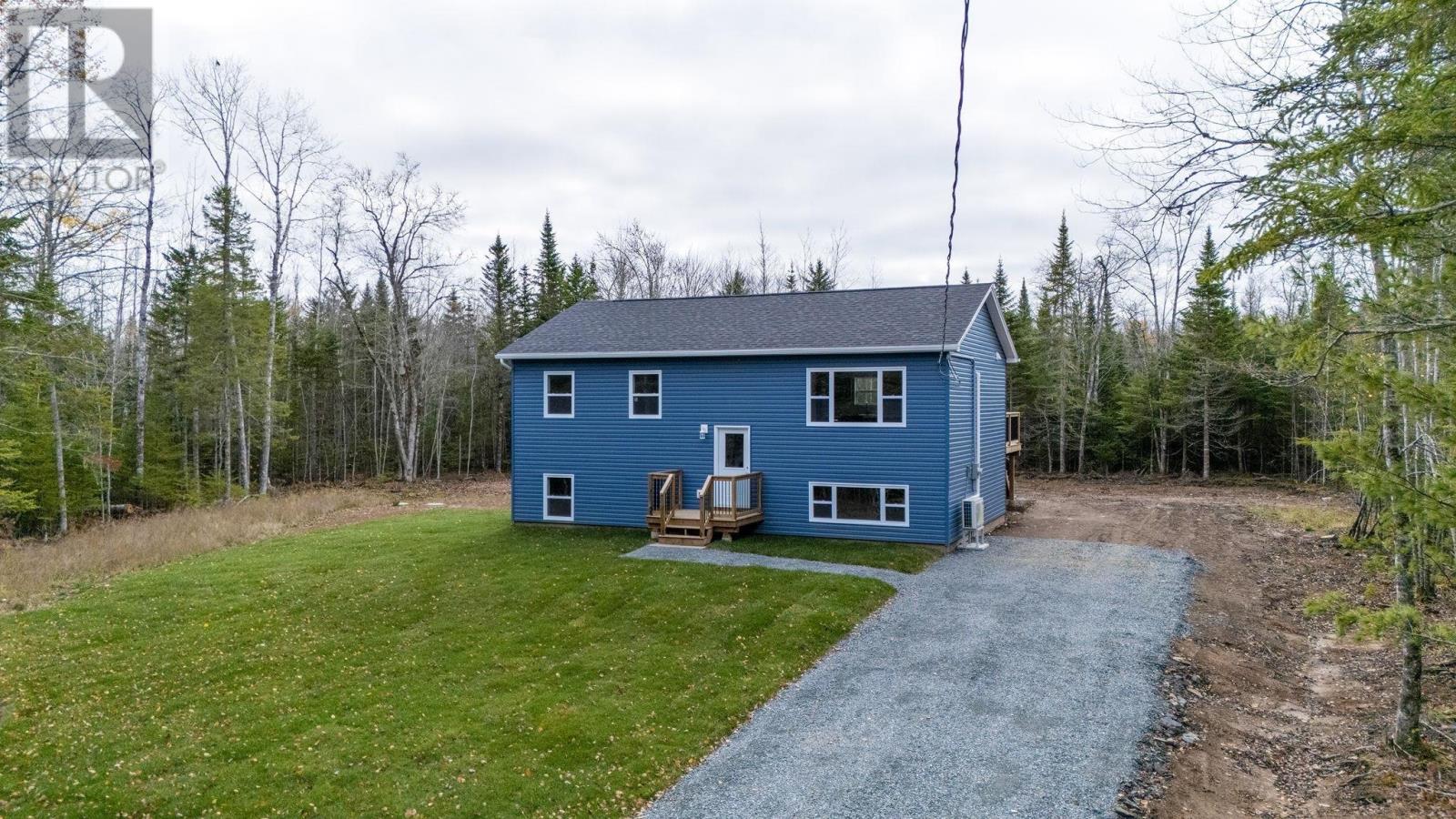 47 Maloney Road, Admiral Rock, Nova Scotia  B0N 2H0 - Photo 2 - 202523960