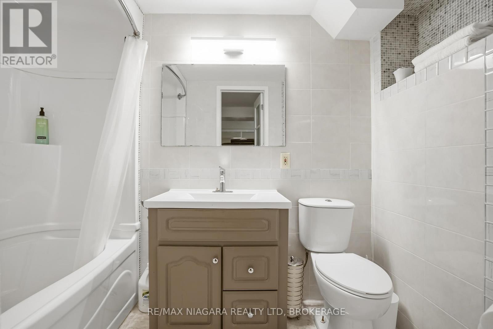 227 Riverview Boulevard, St. Catharines, Ontario  L2T 3N2 - Photo 31 - X13012538