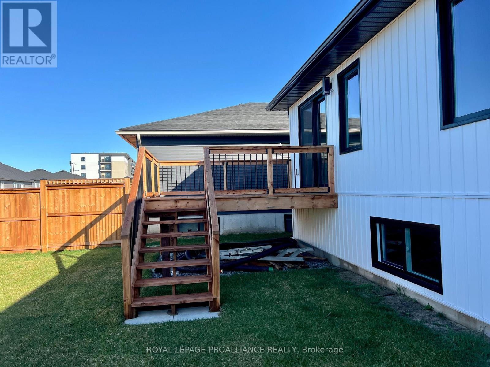 6 Horton Court, Belleville, Ontario  K8P 0H3 - Photo 20 - X12716468