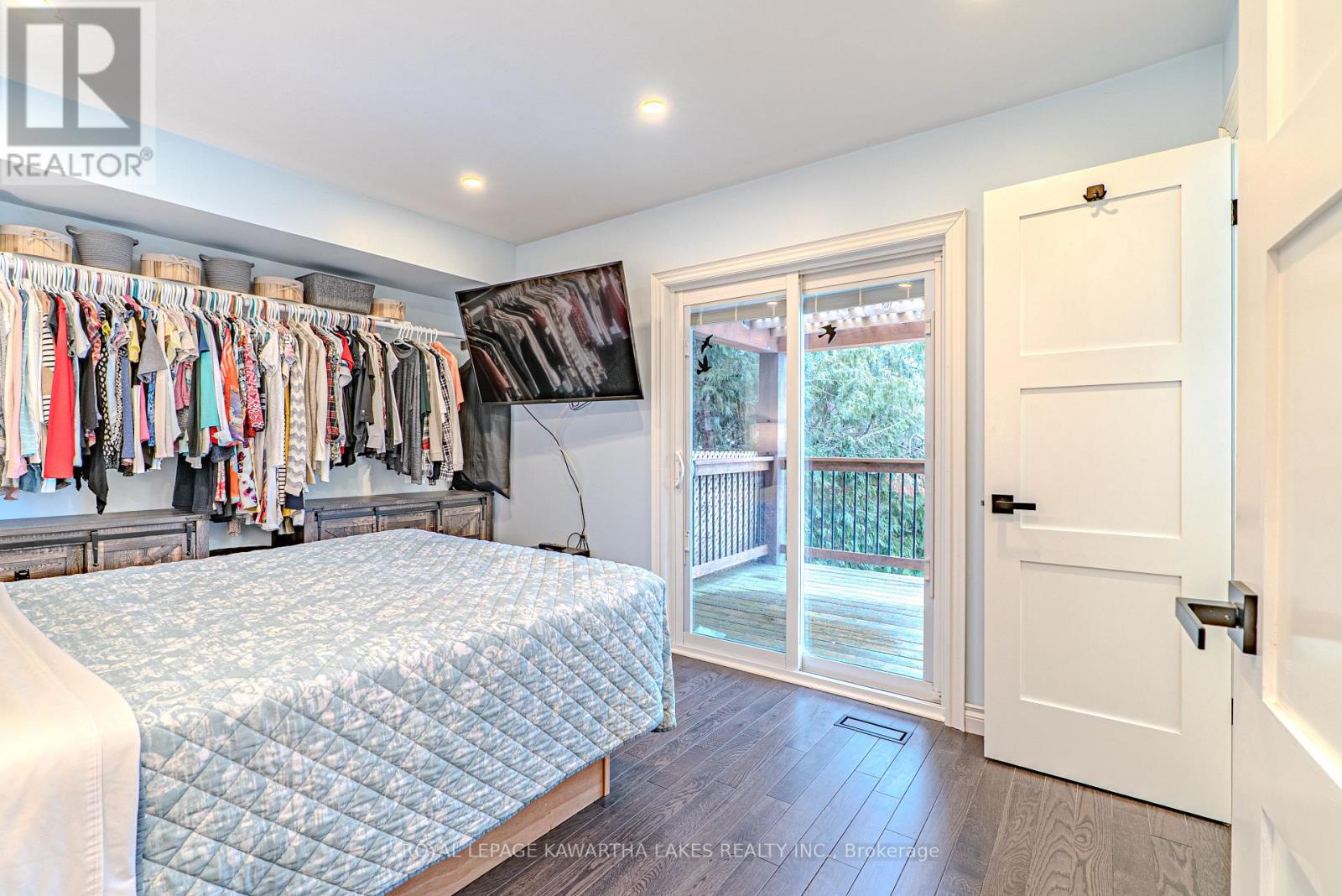 63 Robinson Avenue, Kawartha Lakes, Ontario  K0M 2B0 - Photo 25 - X12929112