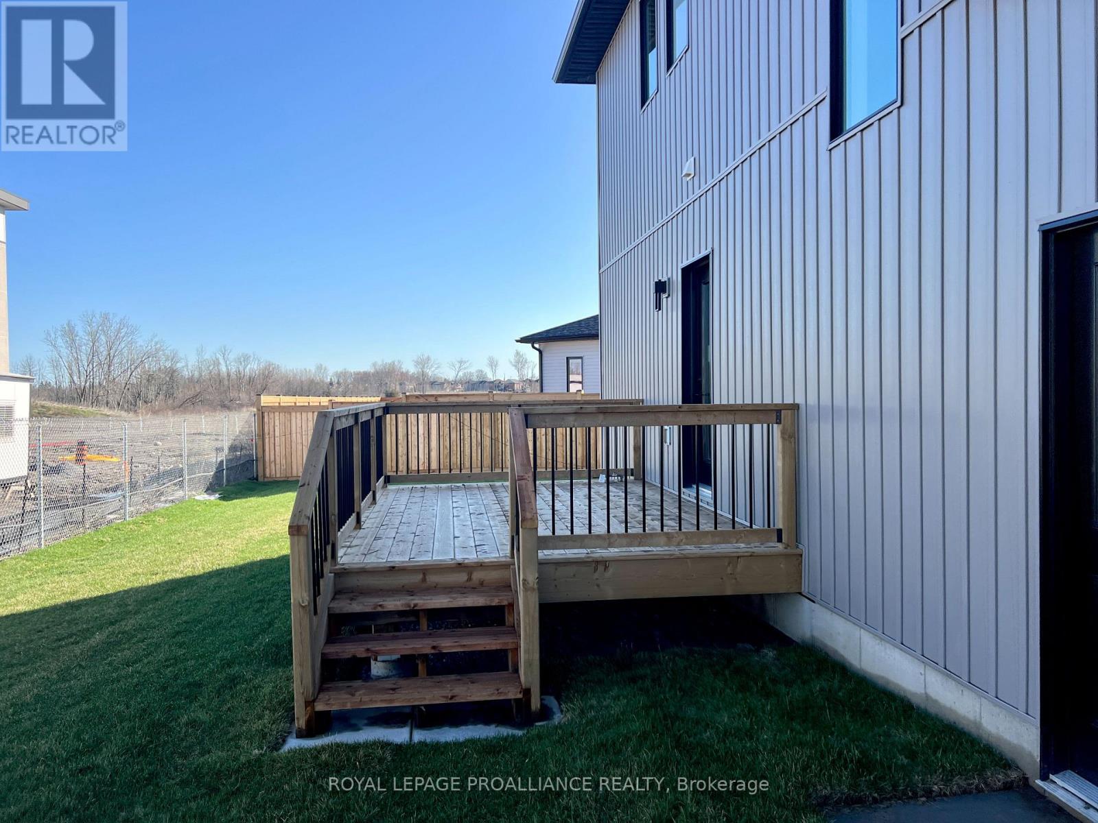 21 Horton Court, Belleville, Ontario  K8P 0G7 - Photo 32 - X12878082