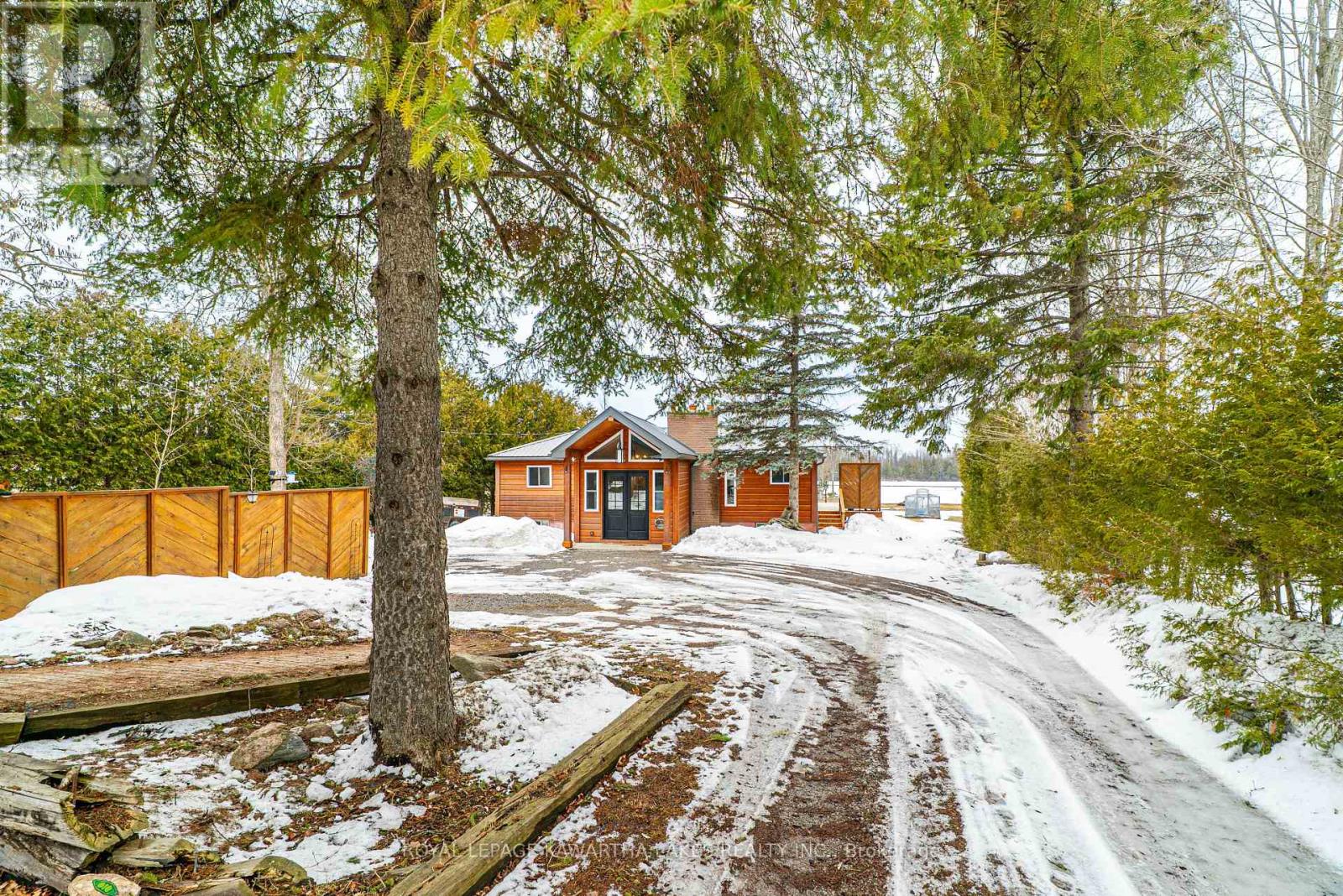 63 Robinson Avenue, Kawartha Lakes, Ontario  K0M 2B0 - Photo 9 - X12929112