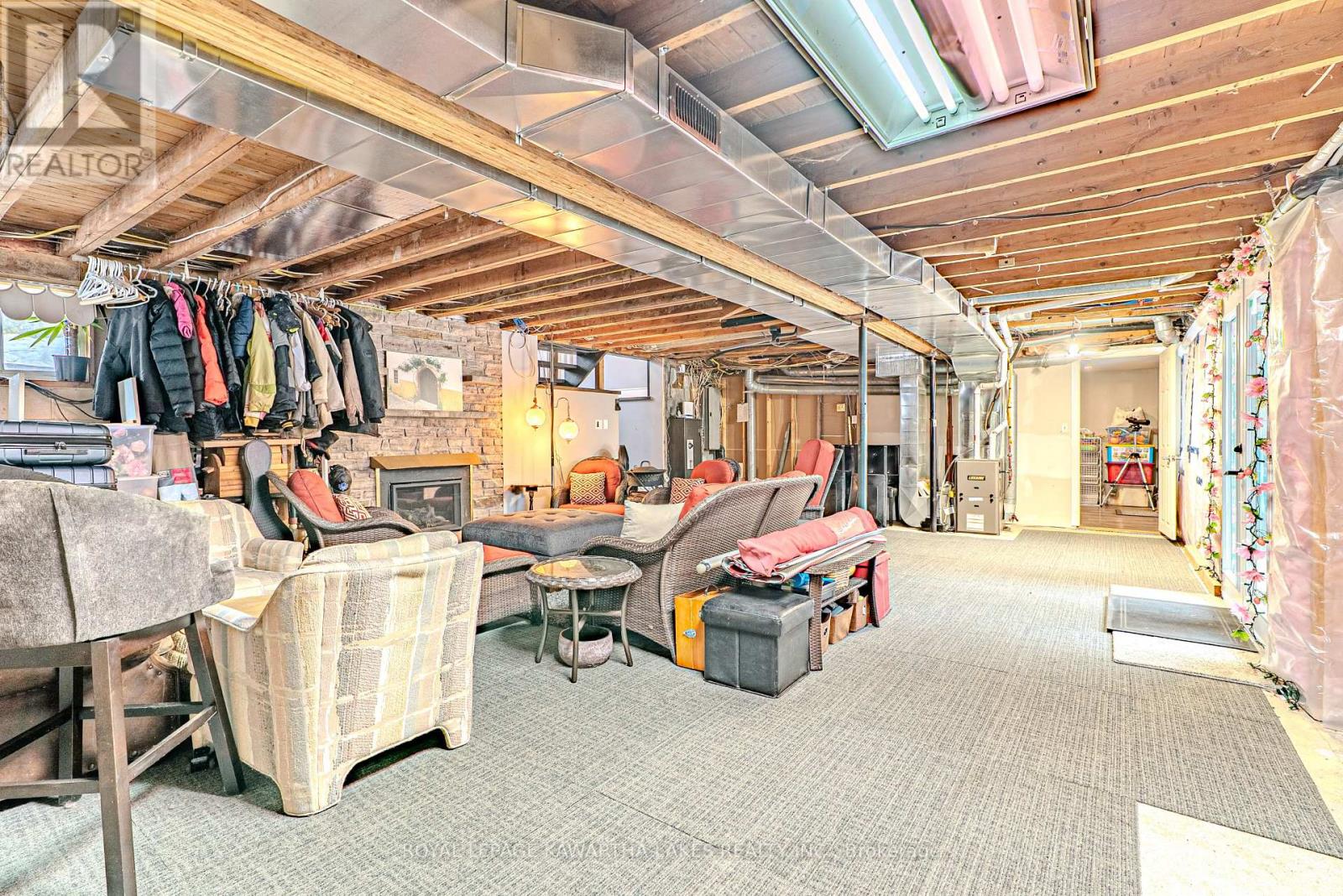 63 Robinson Avenue, Kawartha Lakes, Ontario  K0M 2B0 - Photo 32 - X12929112