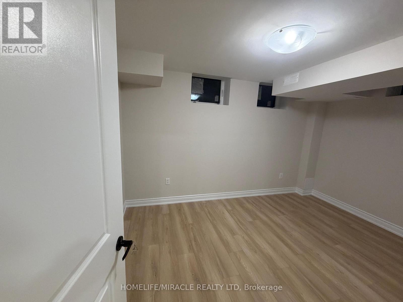 Bsmt - 8 Reign Lane, Markham, Ontario  L3S 0E8 - Photo 14 - N13011896