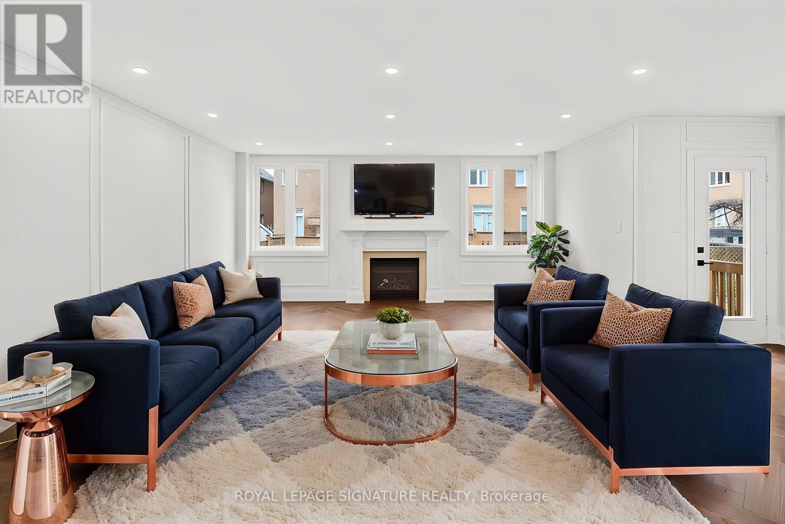 5180 Littlebend Drive, Mississauga, Ontario  L5M 8B7 - Photo 9 - W13012448