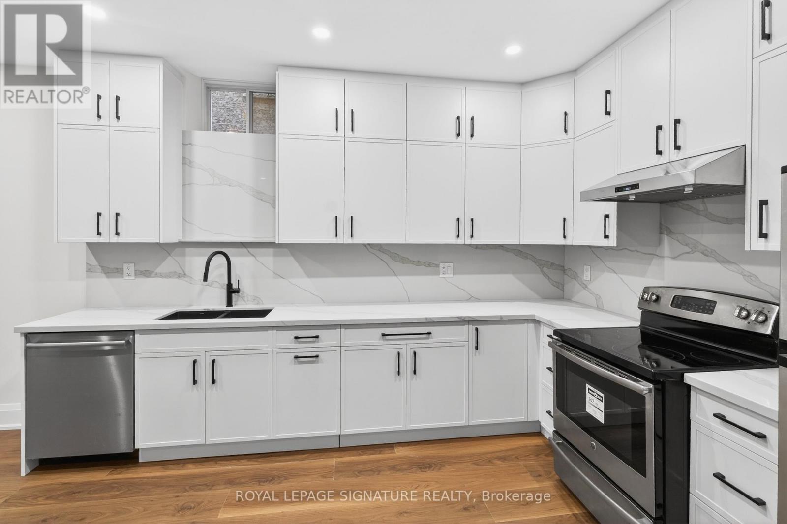 5180 Littlebend Drive, Mississauga, Ontario  L5M 8B7 - Photo 43 - W13012448