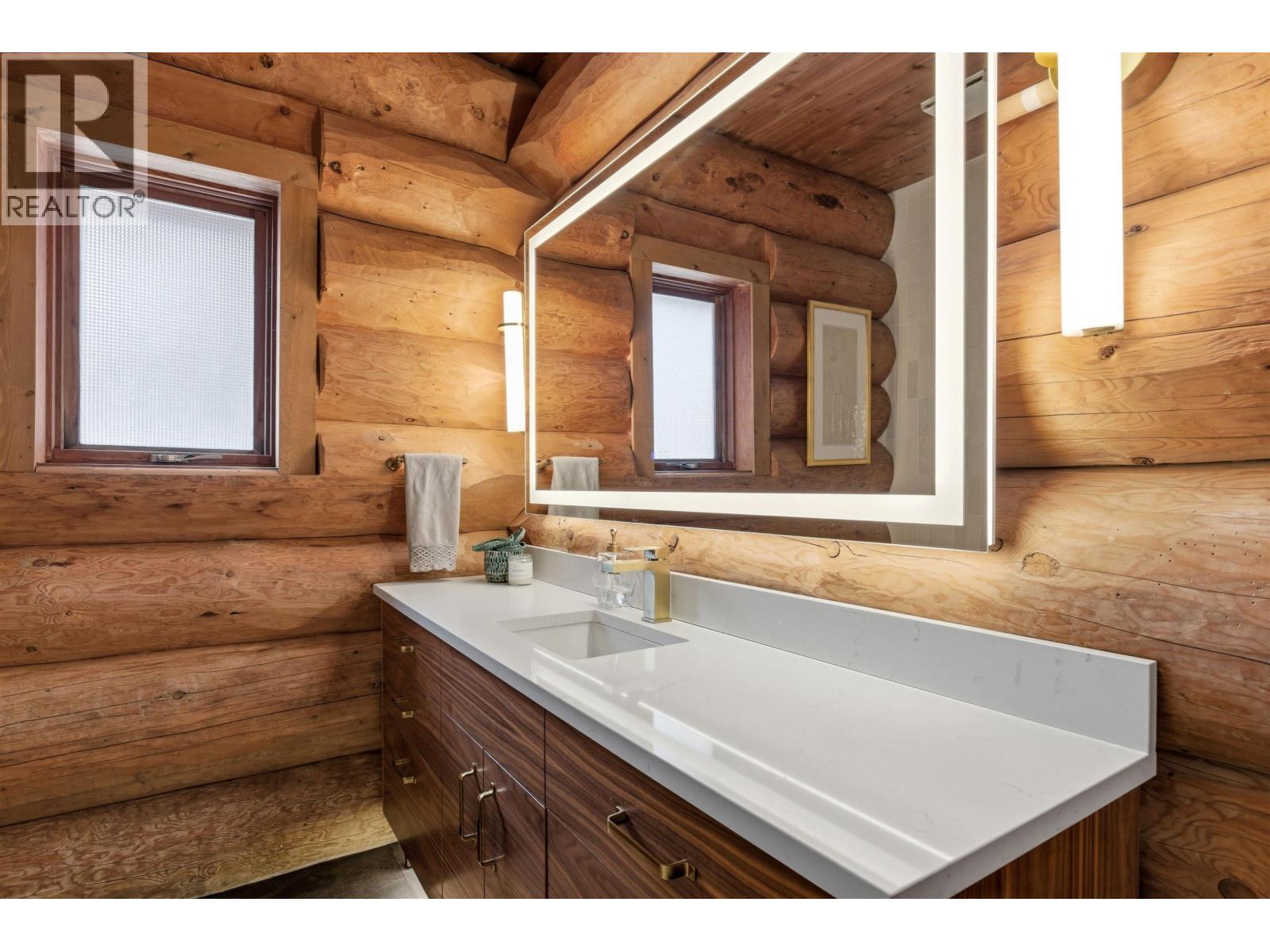 3350 Likely Road, 150 Mile House, British Columbia  V0K 2G0 - Photo 17 - R3092034