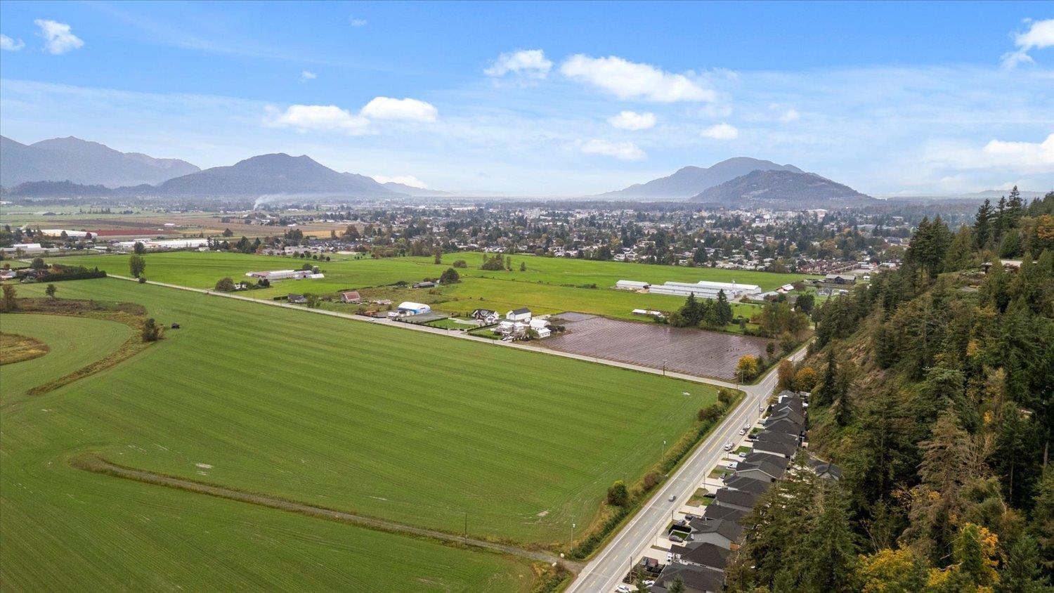 47165 Yale Road, Little Mountain, Chilliwack, British Columbia  V2P 7M9 - Photo 4 - R3111767