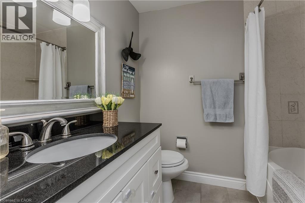 528 Sheraton Road Unit# 71, Burlington, Ontario  L7L 4B2 - Photo 27 - 40819833