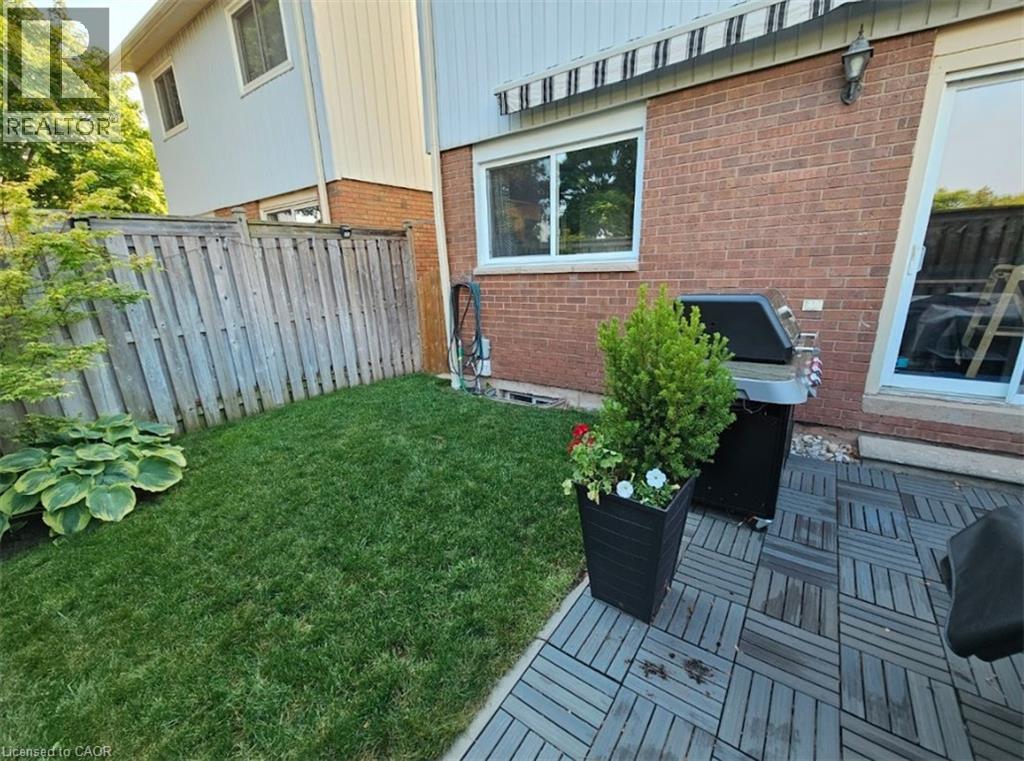 528 Sheraton Road Unit# 71, Burlington, Ontario  L7L 4B2 - Photo 43 - 40819833