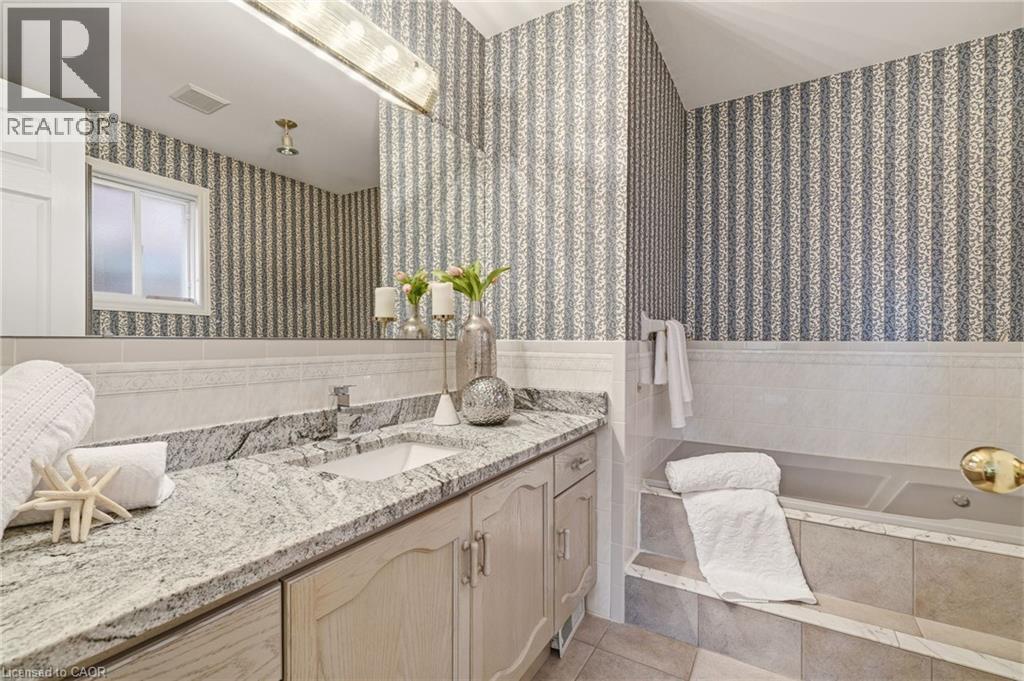 1156 Augustus Drive, Burlington, Ontario  L7S 2K5 - Photo 24 - 40821704