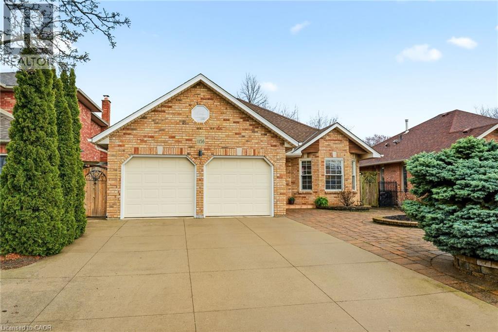 1156 Augustus Drive, Burlington, Ontario  L7S 2K5 - Photo 2 - 40821704